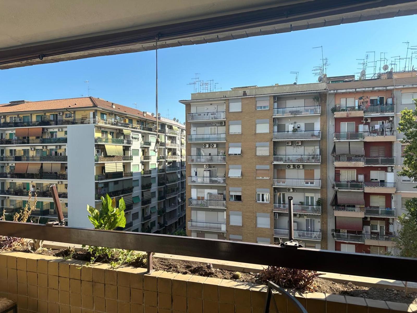 La Rosa Di Roma Di Momy Apartman Kültér fotó